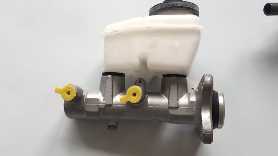 47201-60540 47201-60570 FITS TOYOTA 47201-60540 زیرمجموعه سلندر اصلی ترمز 1FZFE FZJ80L-GNPEKA 1992-1995