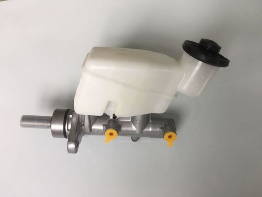 47201-52330 47201-0D220 زیرمجموعه سلندر اصلی ترمز # 47201-52330 2007-2012 FITS TOYOTA Yaris Master Cylinder 47201-52330