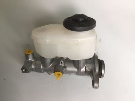 47201-38040 سیستم ترمز اتوماتیک بطری اصلی ترمز OEM 47201-38040 FITS TOYOTA بطری اصلی ترمز