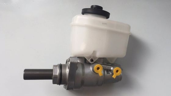 ۴۷۰۲۸-۶۰۰۳۰ سیلندر اصلی ترمز اتوماتیک Assy ۴۷۰۲۸-۶۰۰۳۰ Land Cruiser Prado CRJ120 KDJ120 RHD AONE قطعات OEM سیلندر اصلی ترمز زیر ۰ Assy Hyrax Surfلند کروزر پرادو قسمت شماره 47028
