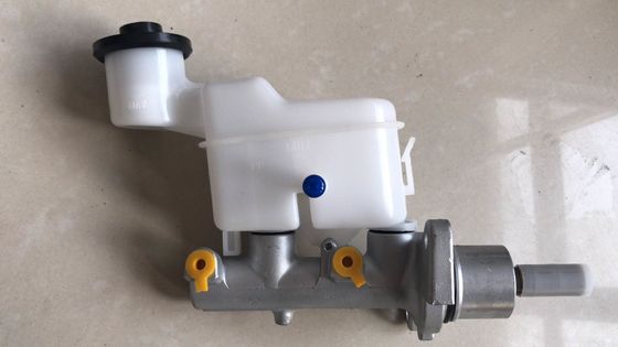 47201-09230سيلندر فرعي فرعي فرعي فرعي 47201-09230 FITS TOYOTA Hilux Pickup MK6 KUN26 3.0TD D4D 10/2006-2016 FRAME MASTER CYLINDER
