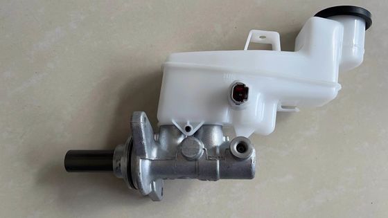 47201-06460 47201-06461 47201-06462 بطری های اصلی ترمز AONE OEM FITS TOYOTA 4720106461 47201-06461