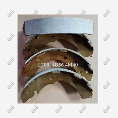 لنت ترمز کاسه ای میتسوبیشی L200 4600A106 4600A122 وانت DV26 4D56 4M40