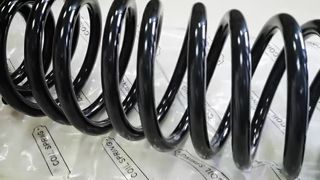 فنر سیم پیچ جلو 13469-00205 برای شورلت تراکس – با کیفیت بالا، موجود، آماده ارسال.